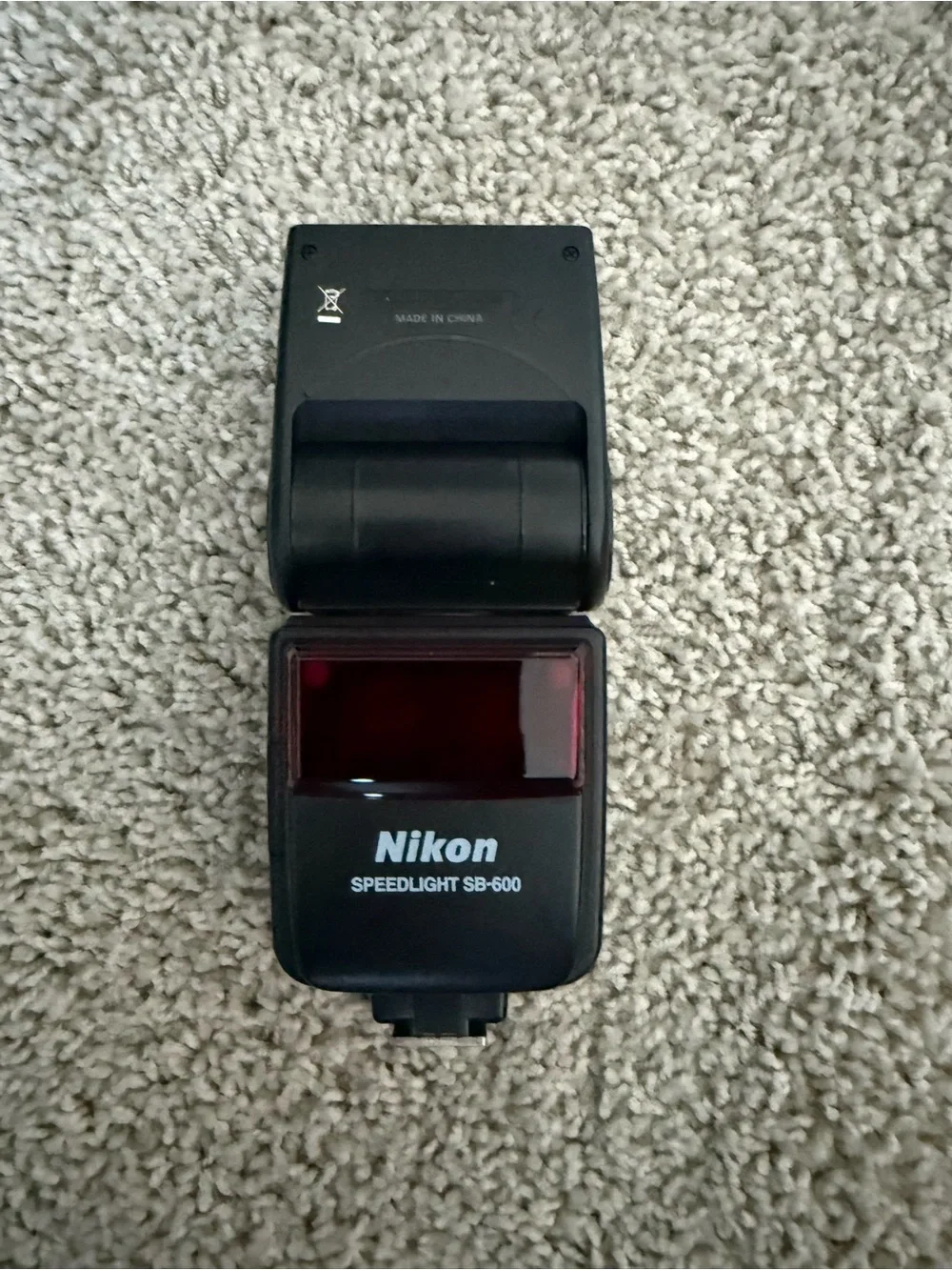 Nikon Speedlight SB-600 Flash Unit in Black